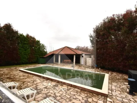 Rent, house, 330m², Golubovci, Podgorica - image 38