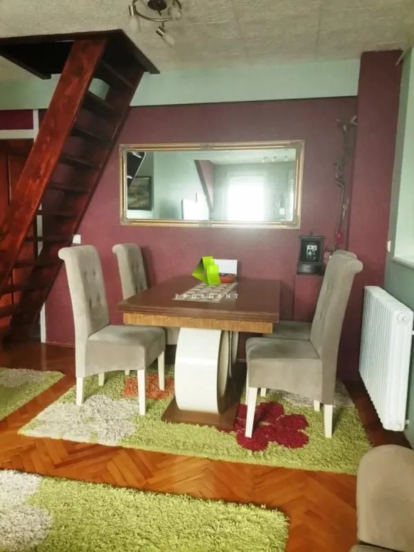 Prodaja, trosoban stan, 66m², Palilula, Niš