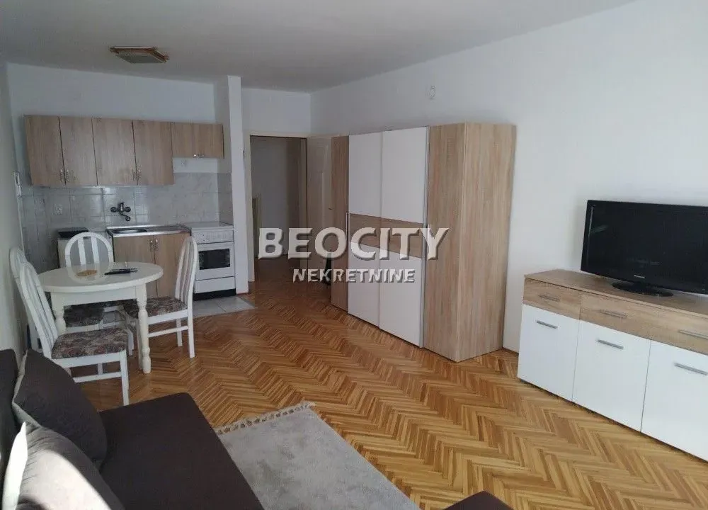 Sale, apartment, 31m², Centar, Novi Sad