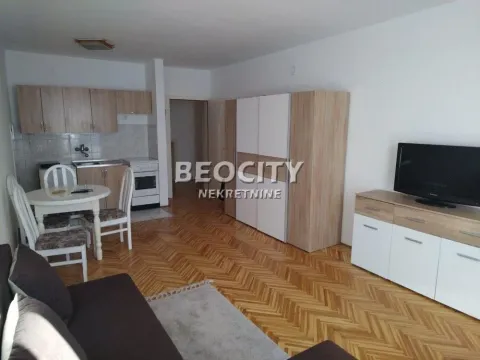 Prodaja, stan, 31m², Centar, Novi Sad - image 1