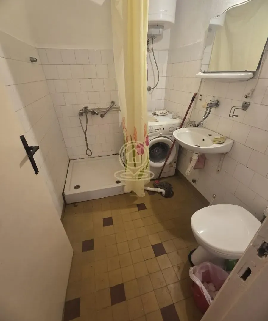 Prodaja, jednosoban stan, 35m², Palilula, Niš