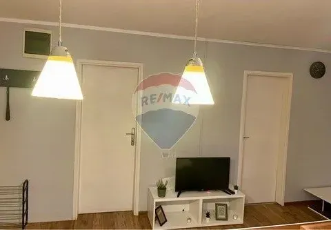 Izdavanje, dvosoban stan, 50m², Podgorica, Crna Gora