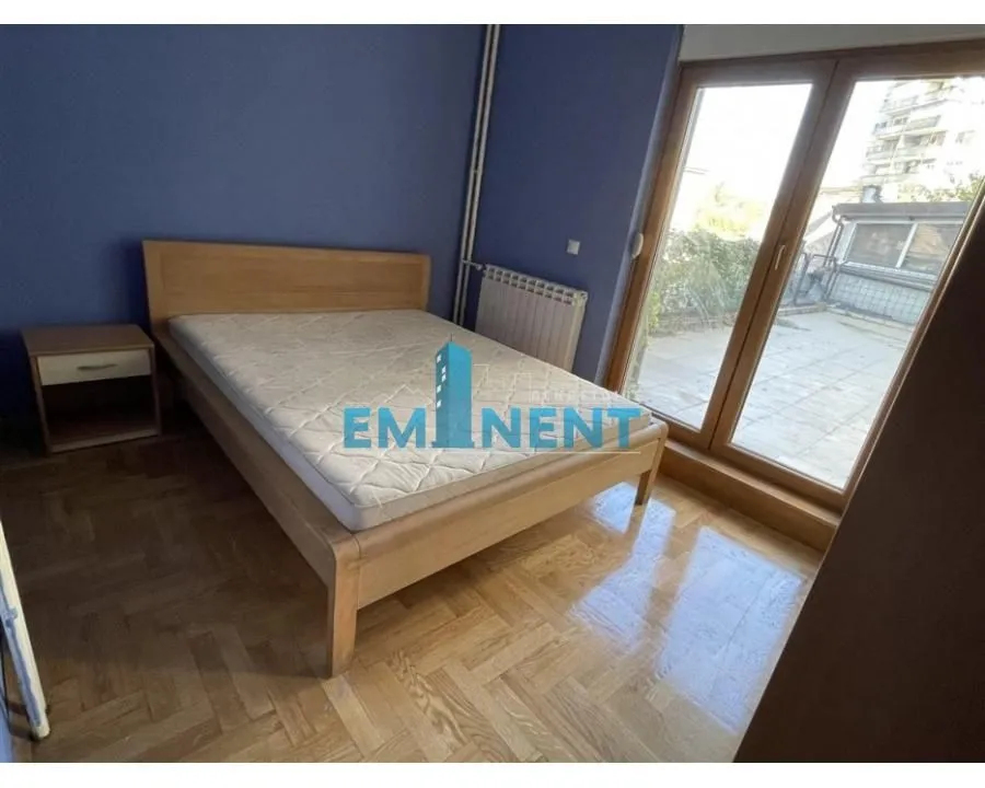 Rent, apartment, 64m², Južni Bulevar, Vračar Sve Podlokacije