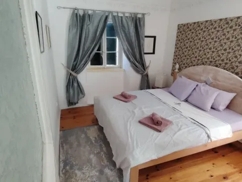 Sale, house, 185m², Kamenari, Herceg Novi - image 10