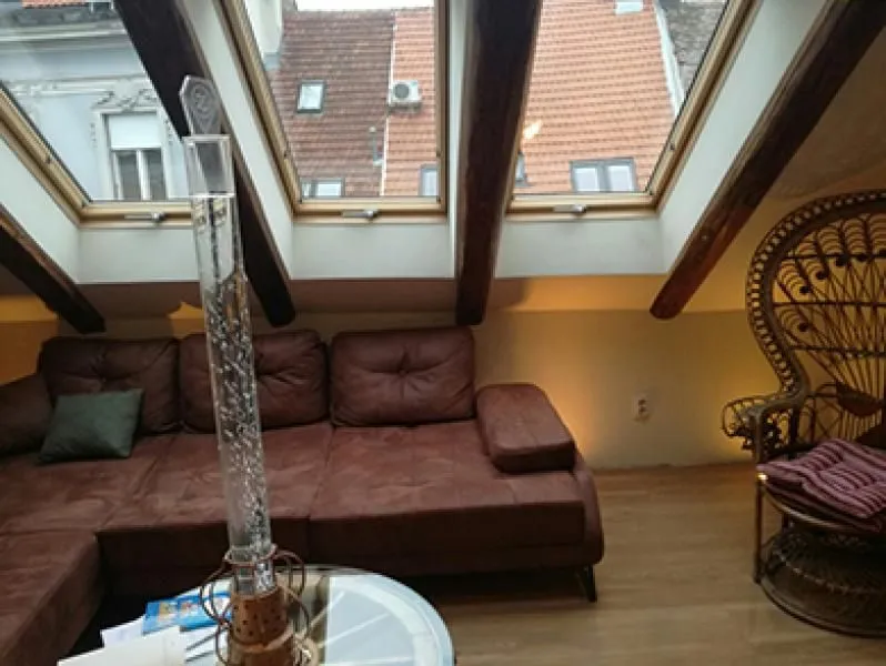 Izdavanje, dvosoban stan, 70m², Zemun Centar, Zemun Sve Podlokacije