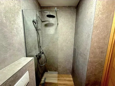 Prodaja, jednosoban stan, 42m², Bečići, Budva - image 8