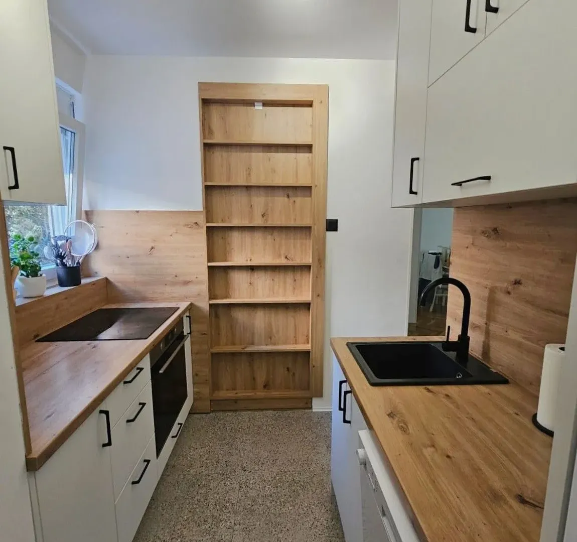 Prodaja, dvosoban stan, 52m², Dubovica, Budva