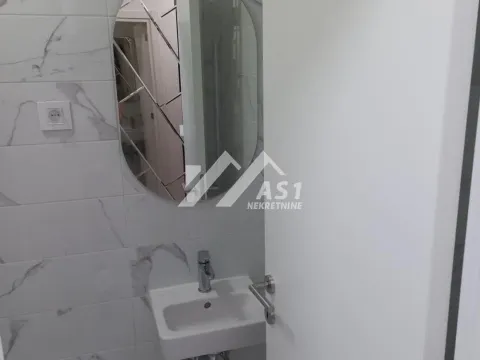 Izdavanje, trosoban stan, 60m², Novi Sad Sve Podlokacije, Novi Sad - image 12