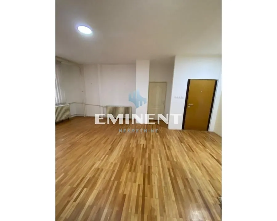 Rent, two bedroom apartment, 60m², Čukarica, Beograd