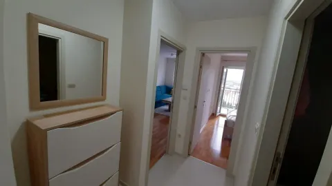 Izdavanje, dvosoban stan, 44m², Zagorič, Podgorica - image 2