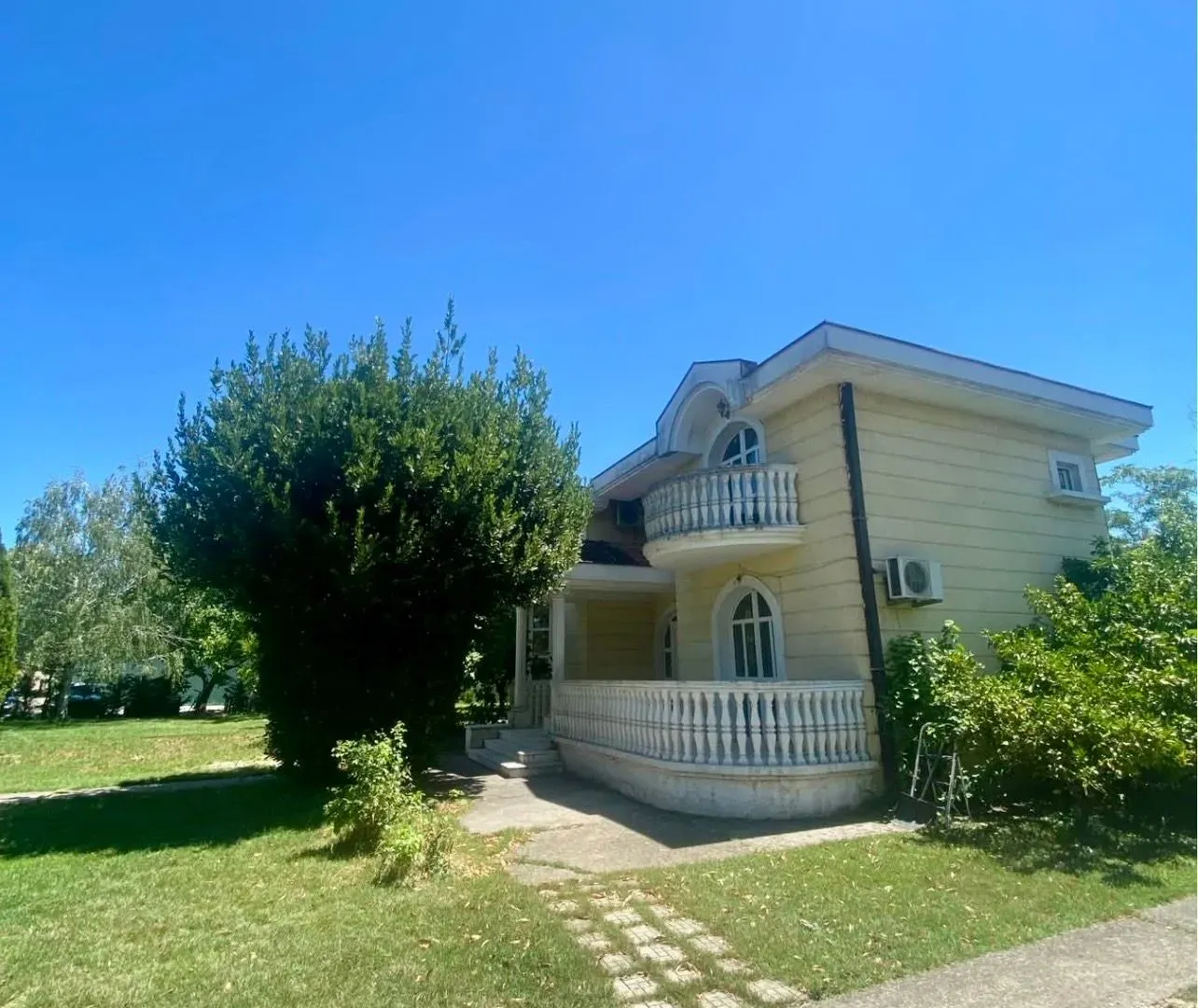 Rent, house, 223m², Zabjelo, Podgorica