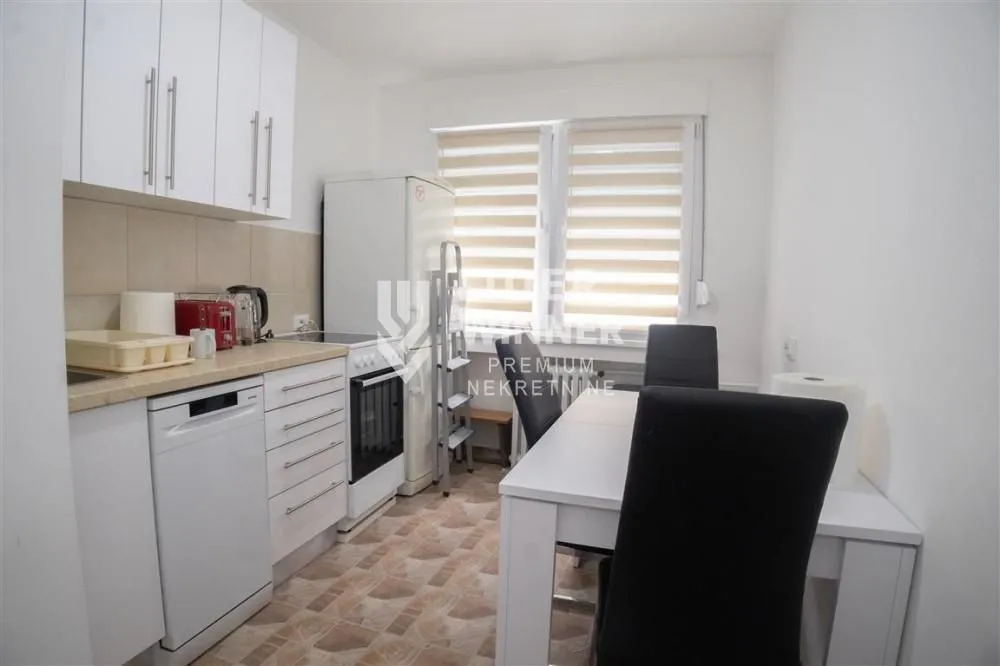 Prodaja, dvosoban stan, 51m², Vračar Sve Podlokacije, Beograd