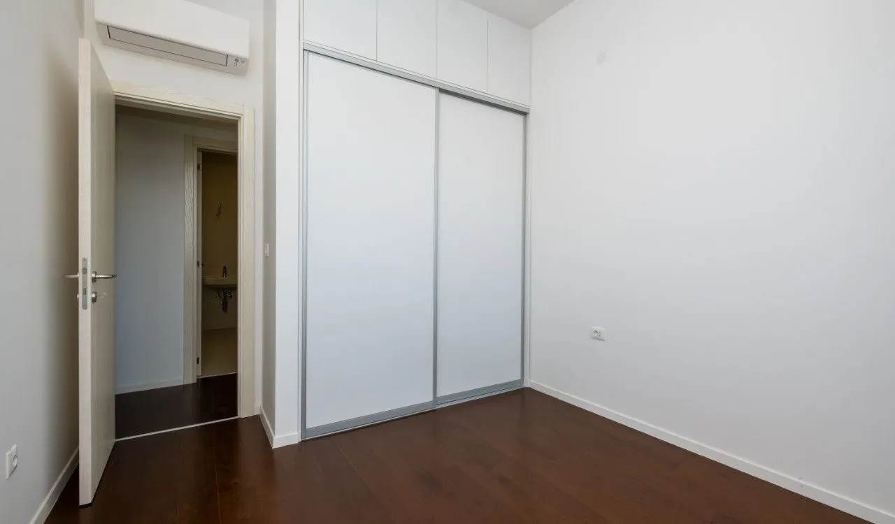 Prodaja, trosoban stan, 90m², Gornja Gorica, Podgorica