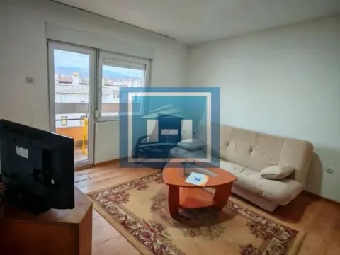 Izdavanje, dvosoban stan, 60m², Centar, Paraćin - image 10