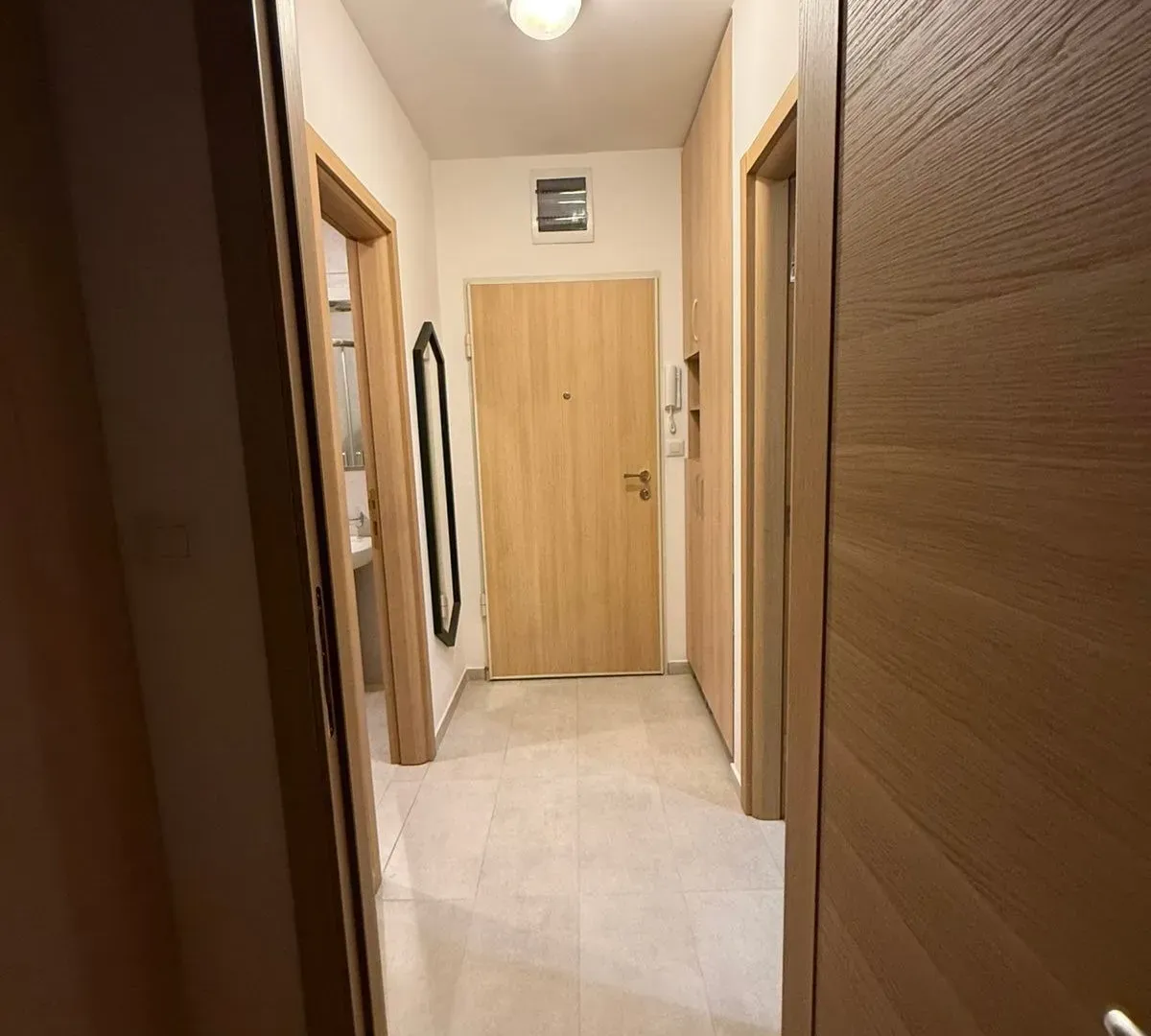 Rent, one bedroom apartment, 46m², Stari Aerodrom, Podgorica