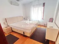 Izdavanje, stan, 130m², Vračar Hram, Vračar Sve Podlokacije - image 8