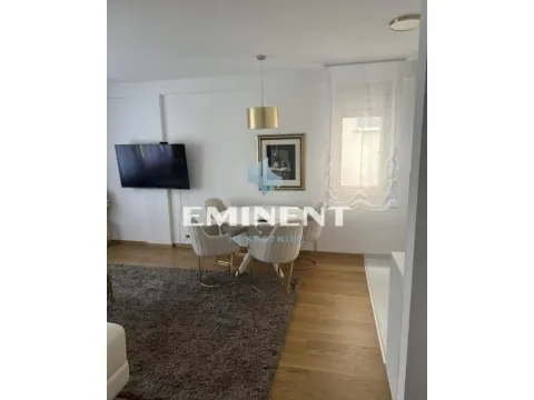 Izdavanje, trosoban stan, 57m², Lekino Brdo, Voždovac Sve Podlokacije - image 2