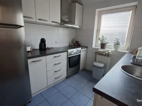 Izdavanje, garsonjera, 120m², Severni Bulevar, Zvezdara Sve Podlokacije - image 4