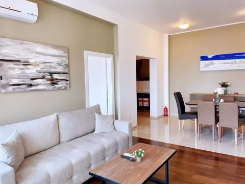 Sale, two bedroom apartment, 86m², Bečići, Budva - image 6