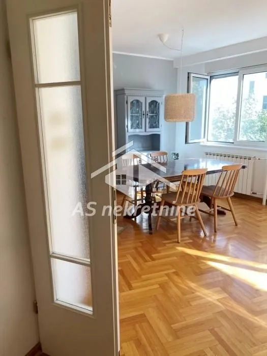 Rent, two bedroom apartment, 54m², Stari Grad, Beograd