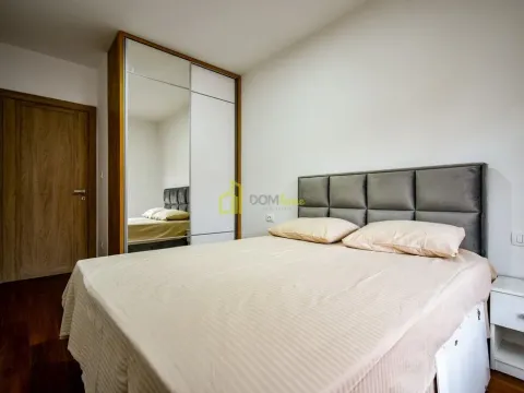 Izdavanje, dvosoban stan, 69m², Master Kvart, Podgorica - image 11