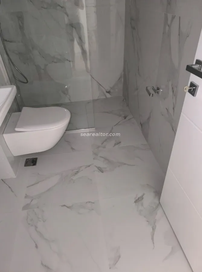 Prodaja, dvosoban stan, 51m², Dobrota, Kotor