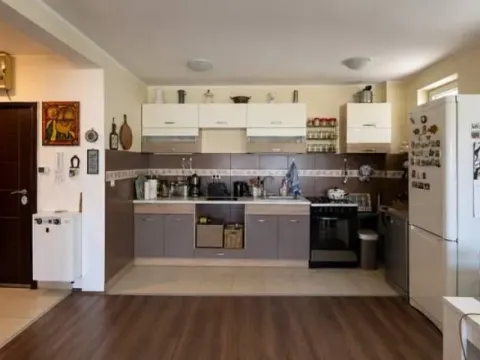 Prodaja, trosoban stan, 77m², Zvezdara Sve Podlokacije, Beograd - image 10
