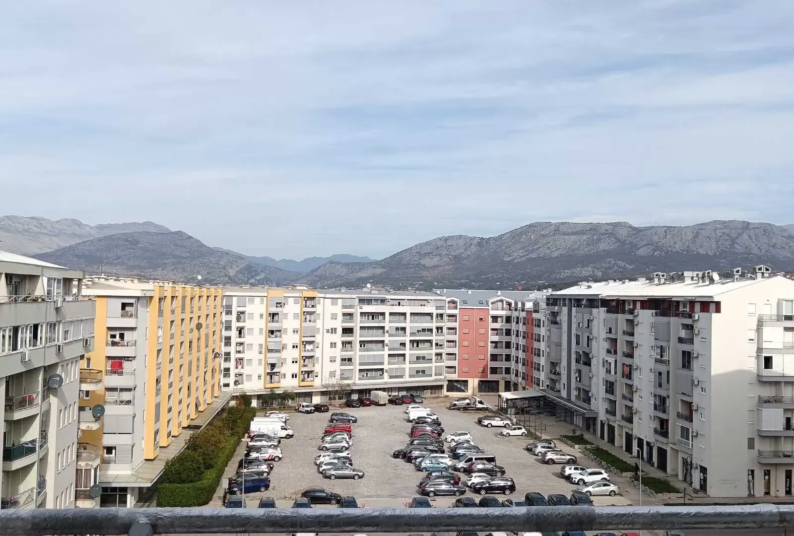 Rent, one bedroom apartment, 42m², Stari Aerodrom, Podgorica