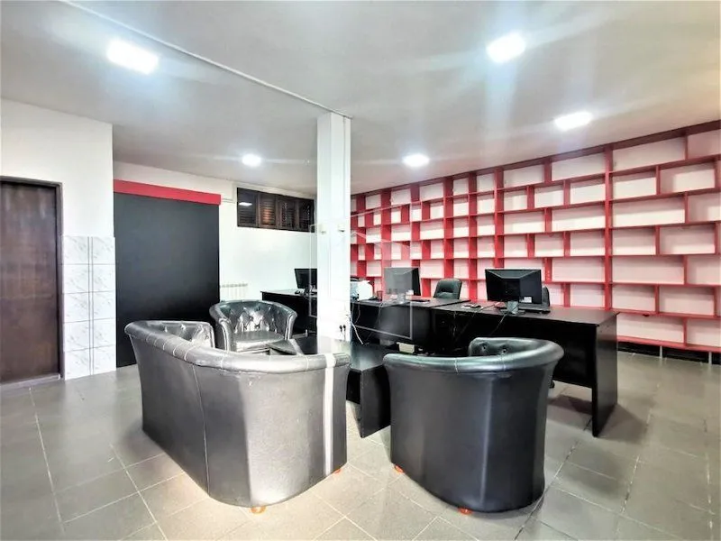 Rent, office space, 82m², Konik, Podgorica