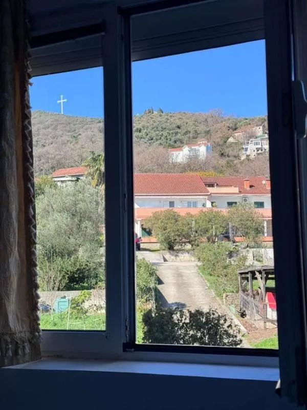 Prodaja, trosoban stan, 100m², Bijela, Herceg Novi