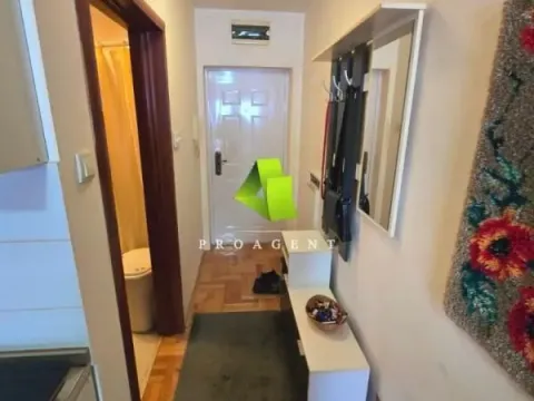 Prodaja, stan, 26m², Pantelej, Niš - image 10