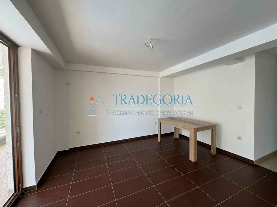 Prodaja, dvosoban stan, 81m², Dobra Voda, Bar