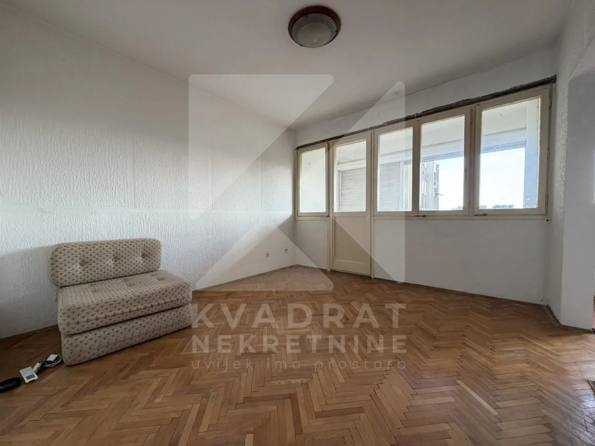 Prodaja, jednosoban stan, 47m², Baston, Podgorica
