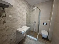 Izdavanje, jednosoban stan, 70m², Blok 9, Podgorica - image 9