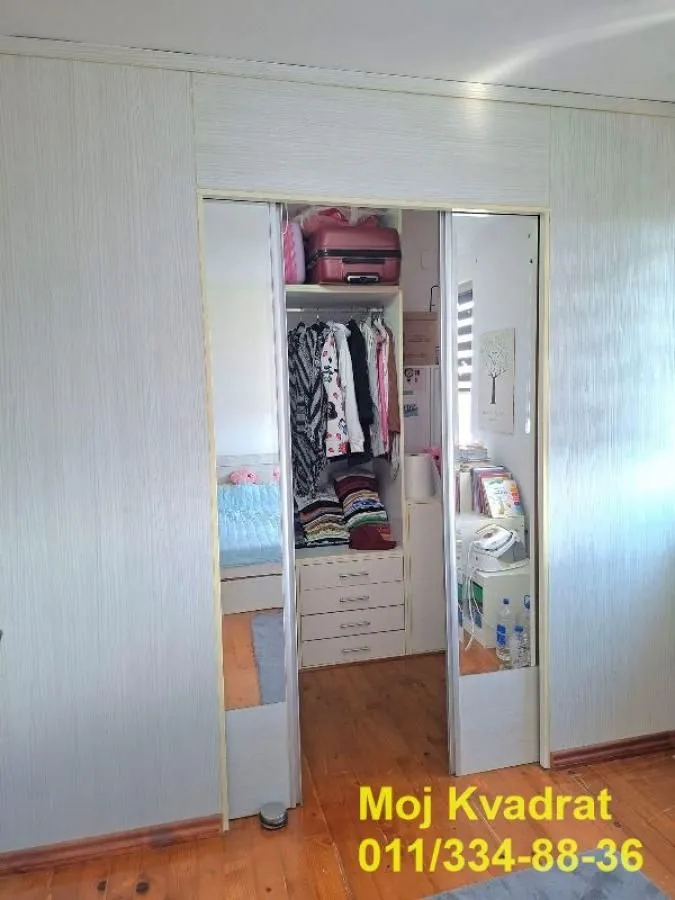 Sale, three bedroom apartment, 60m², Zvezdarska Šuma, Zvezdara Sve Podlokacije