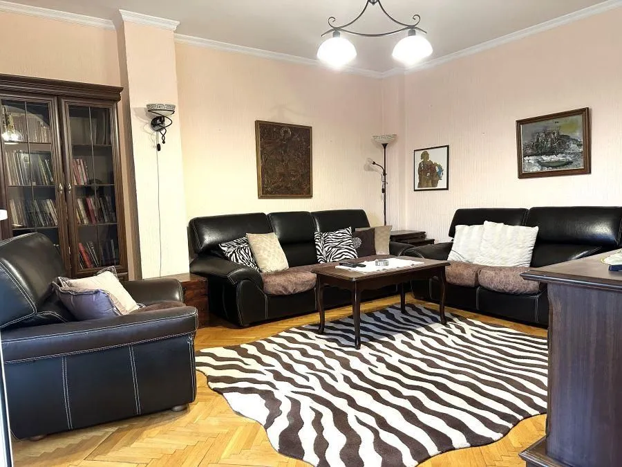 Rent, three bedroom apartment, 74m², Novi Beograd Blok 37, Novi Beograd Sve Podlokacije
