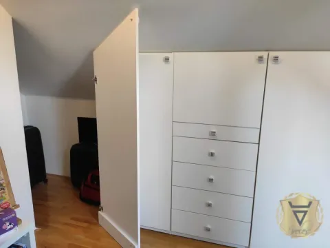 Izdavanje, trosoban stan, 72m², Bulbulder, Zvezdara Sve Podlokacije - image 18