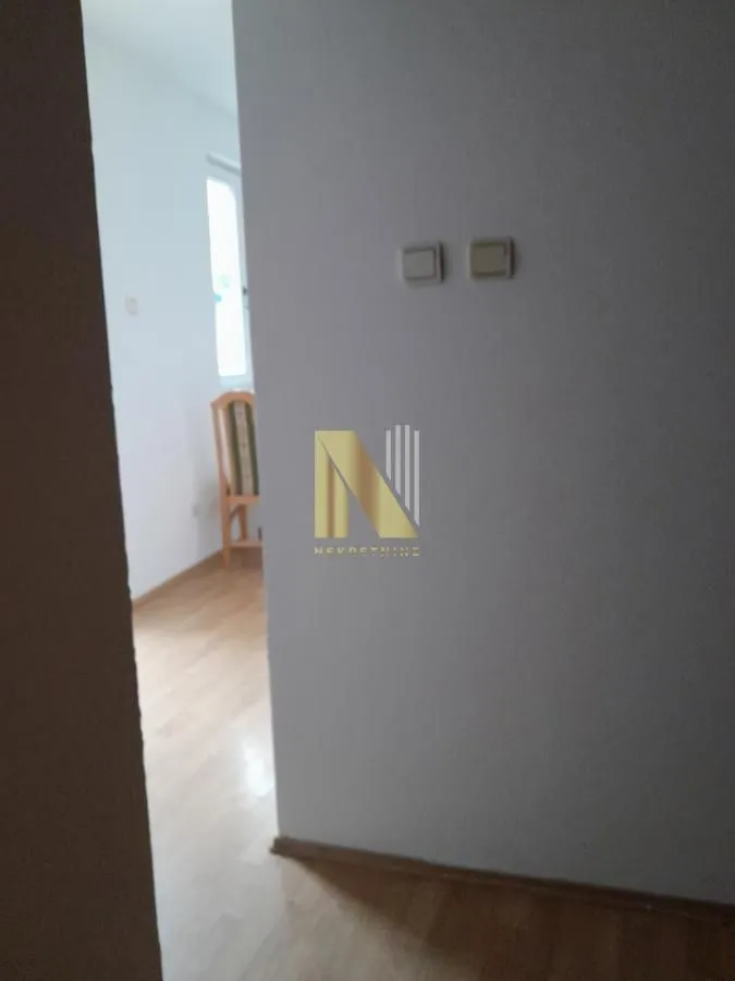 Rent, office space, 35m², Centar, Novi Sad