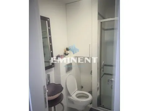 Izdavanje, trosoban stan, 68m², Zvezdara Sve Podlokacije, Beograd - image 11