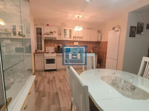 Prodaja, kuća, 171m², Ćuprija, Srbija - image 4