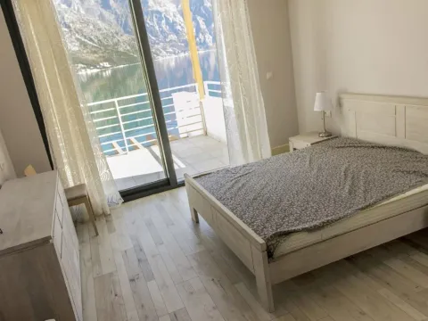 Sale, house, 325m², Stoliv, Kotor - image 13