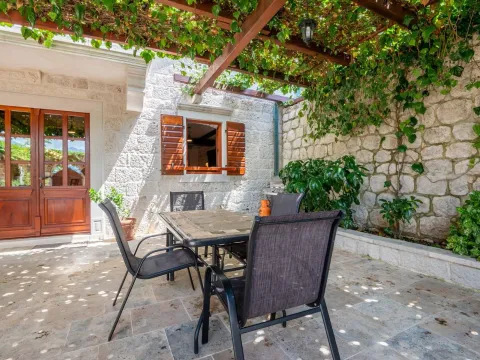 Prodaja, kuća, 415m², Dobrota, Kotor - image 7