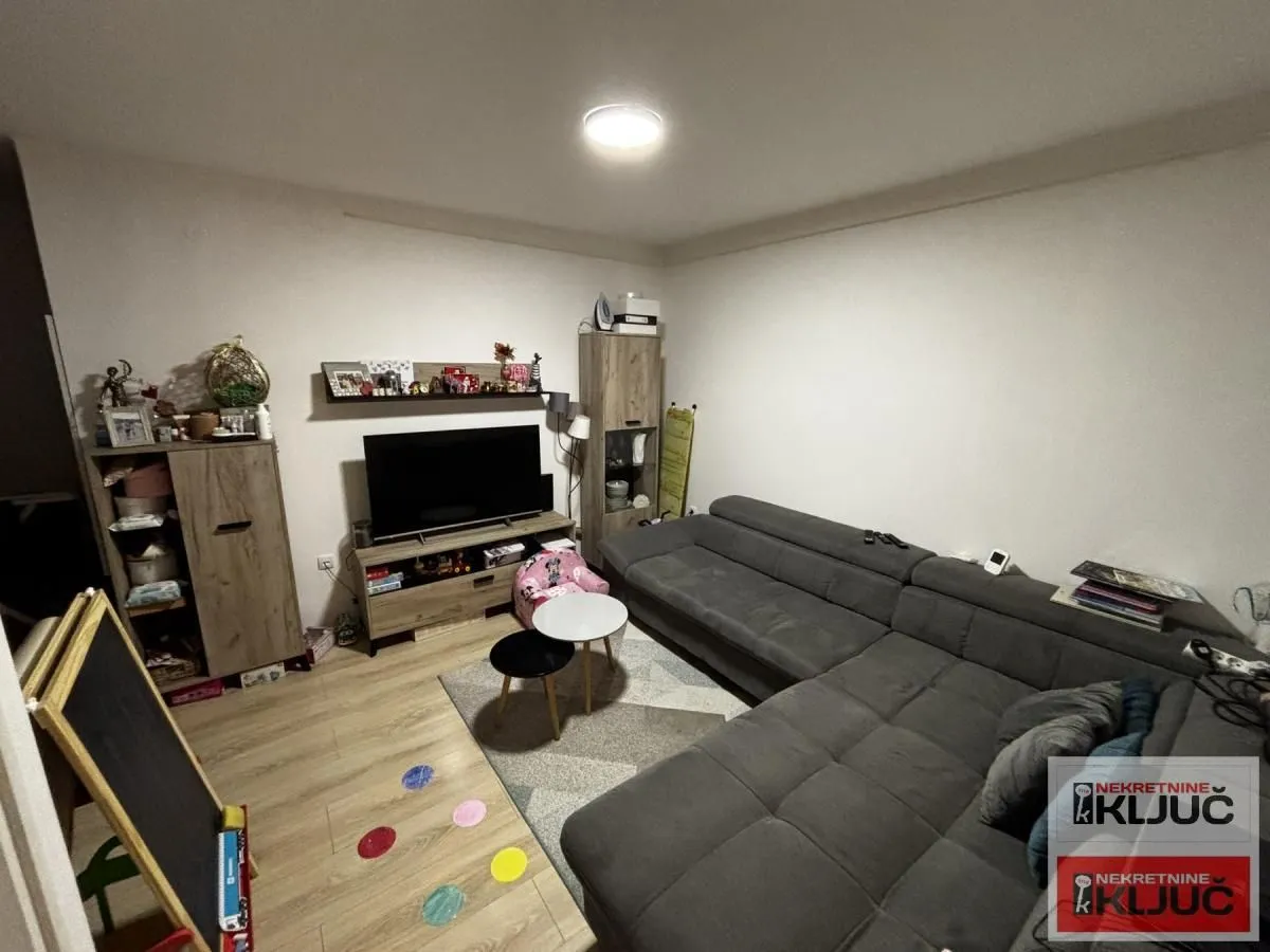 Prodaja, dvosoban stan, 59m², Novo naselje, Novi Sad