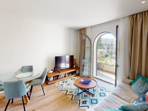 Prodaja, jednosoban stan, 48m², Luštica, Tivat - image 1