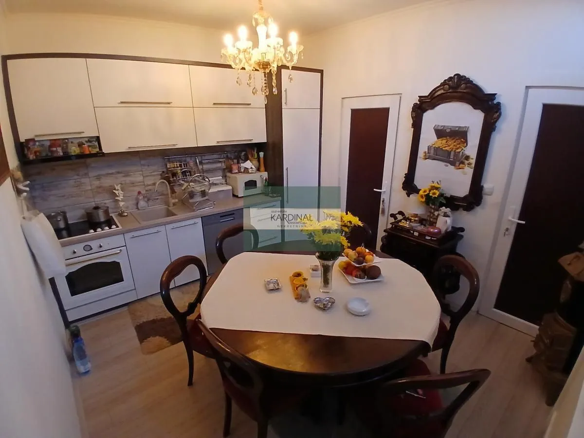 Prodaja, kuća, 118m², Centar, Jagodina