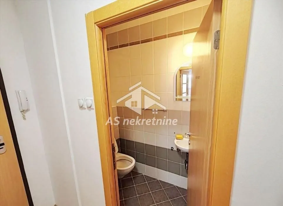 Rent, three bedroom apartment, 75m², Novi Beograd Sve Podlokacije, Beograd