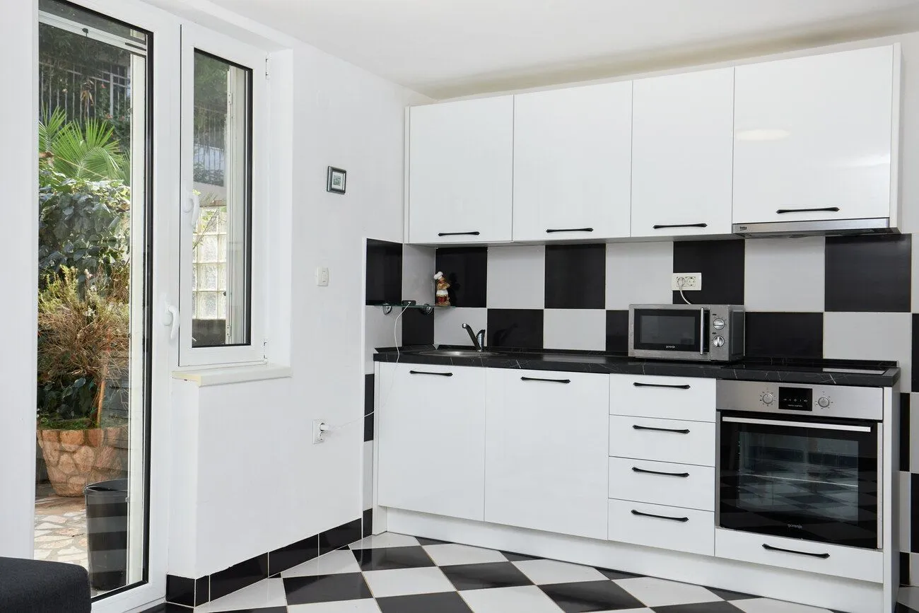 Prodaja, kuća, 110m², Budva, Crna Gora