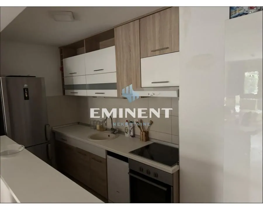 Rent, two bedroom apartment, 65m², Novi Beograd Blok 67, Novi Beograd Sve Podlokacije