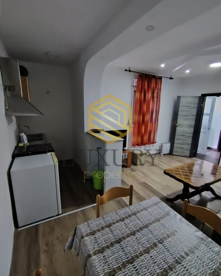 Izdavanje, jednosoban stan, 44m², Preko Morače, Podgorica
