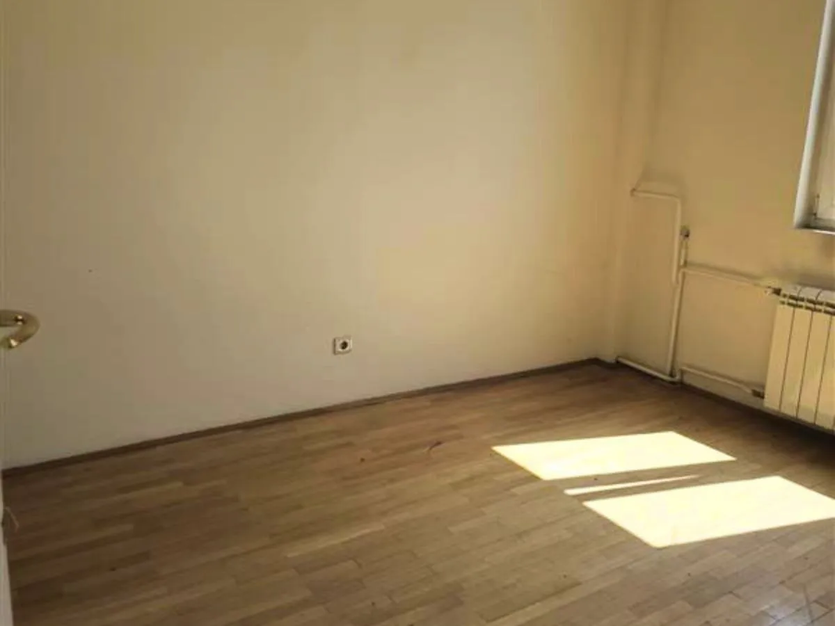 Rent, apartment, 160m², Stari Grad, Beograd